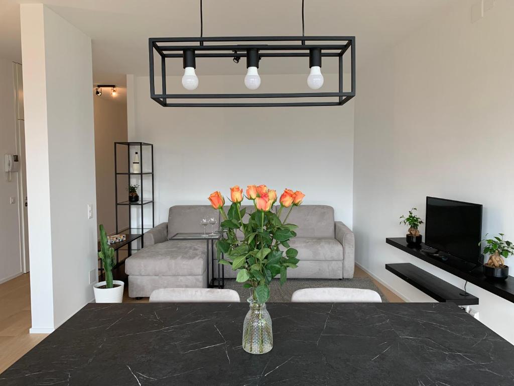 
Deluxe One-Bedroom Apartment
