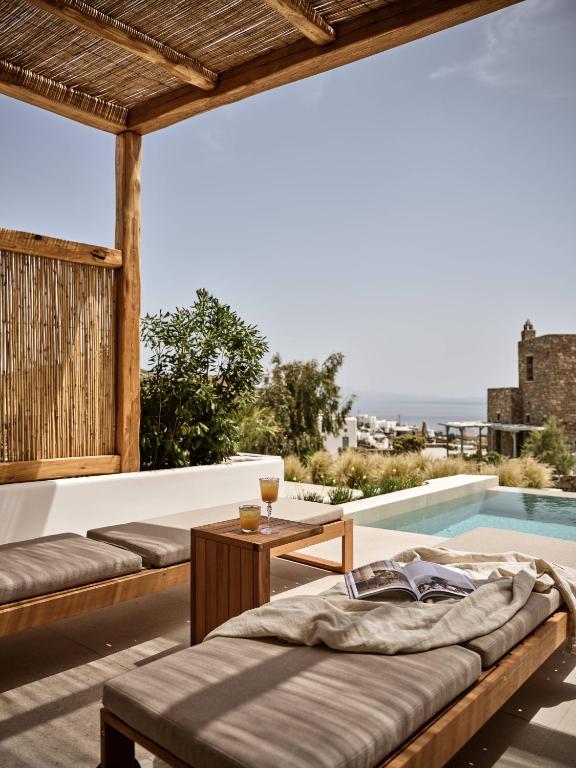 Bazén v ubytování Anemelia Hotel Mykonos nebo v jeho okolí