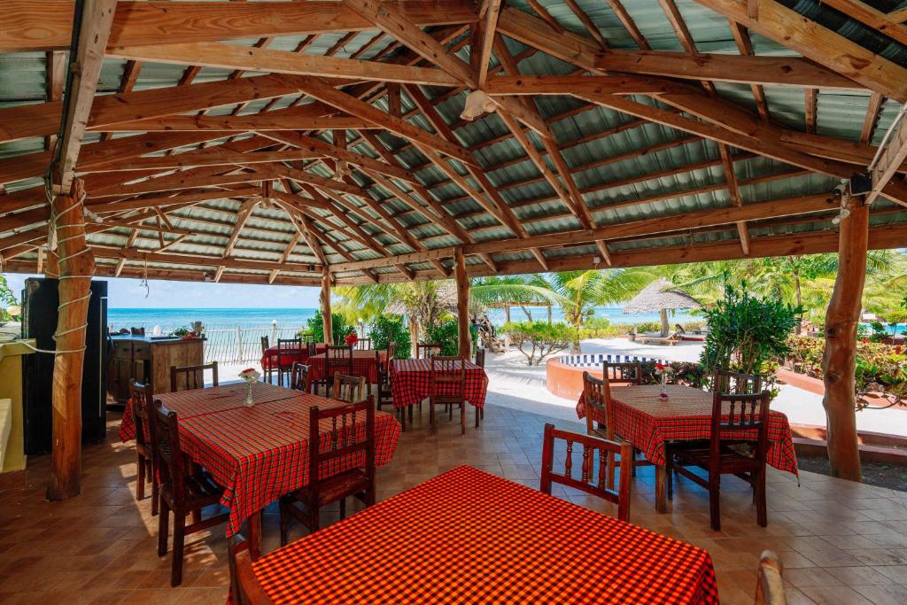 Restaurace v ubytování Ifa Beach Resort