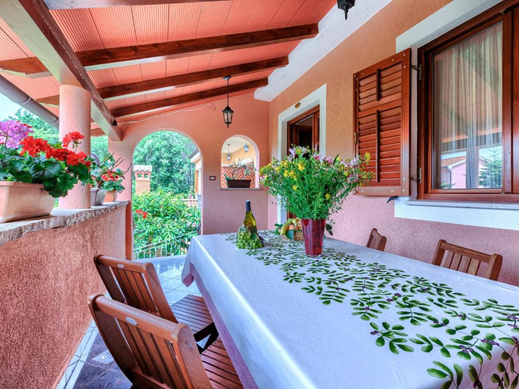 Fotografie z fotogalerie ubytování Holiday Home Edi by Interhome v destinaci Žminj