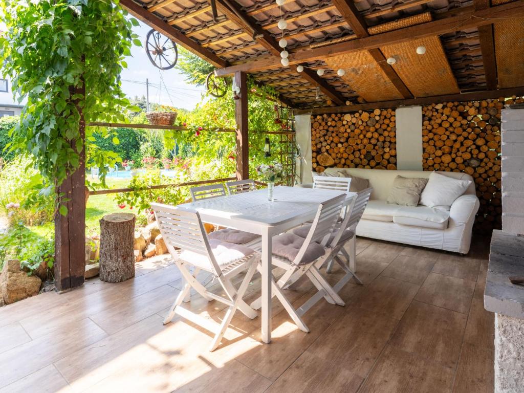Fotografie z fotogalerie ubytování Holiday Home Řevnice by Interhome v destinaci Řevnice