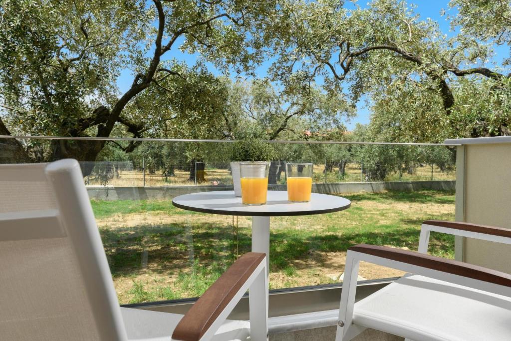 Nápoje v ubytování Olea Luxury Villa