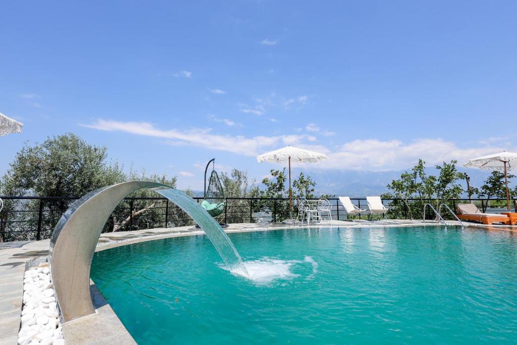 Bazén v ubytování Sunrise House - Swimming Pool nebo v jeho okolí
