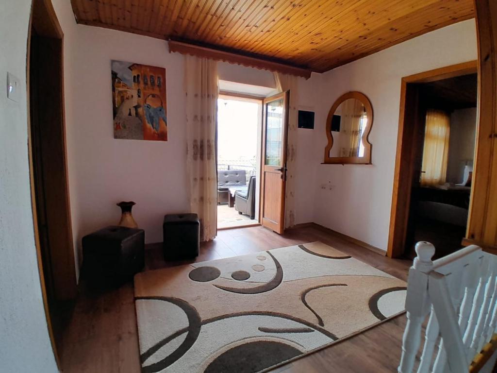 TV a/nebo společenská místnost v ubytování Guest House Ejona