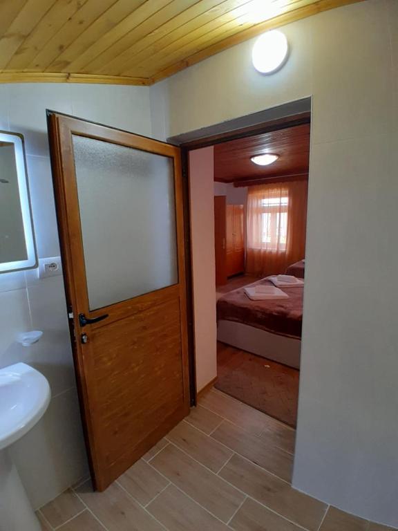 Koupelna v ubytování Guest House Ejona