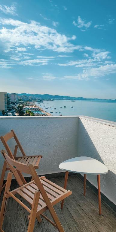 Apolonia Seaside Apartments
