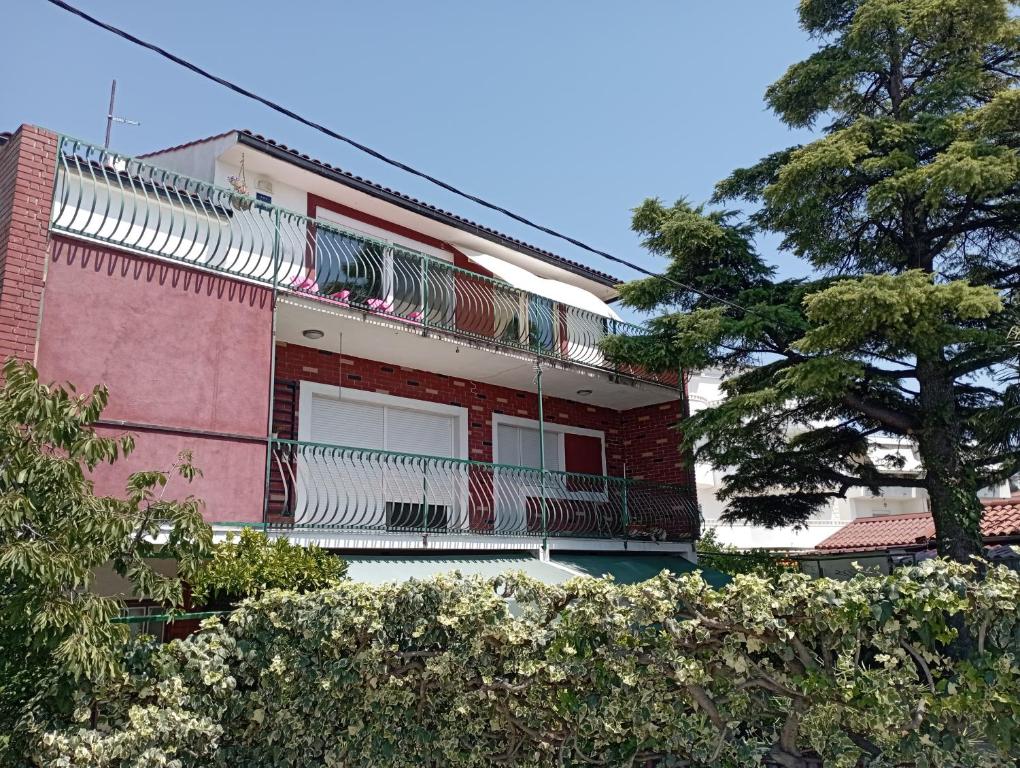 Budova, kde se apartmán nachází