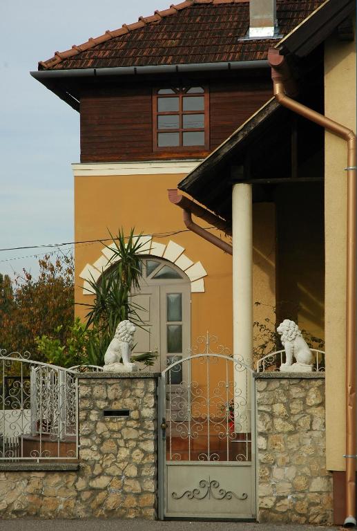 Álom Kuckó Apartman - Appartement D'une Chambre