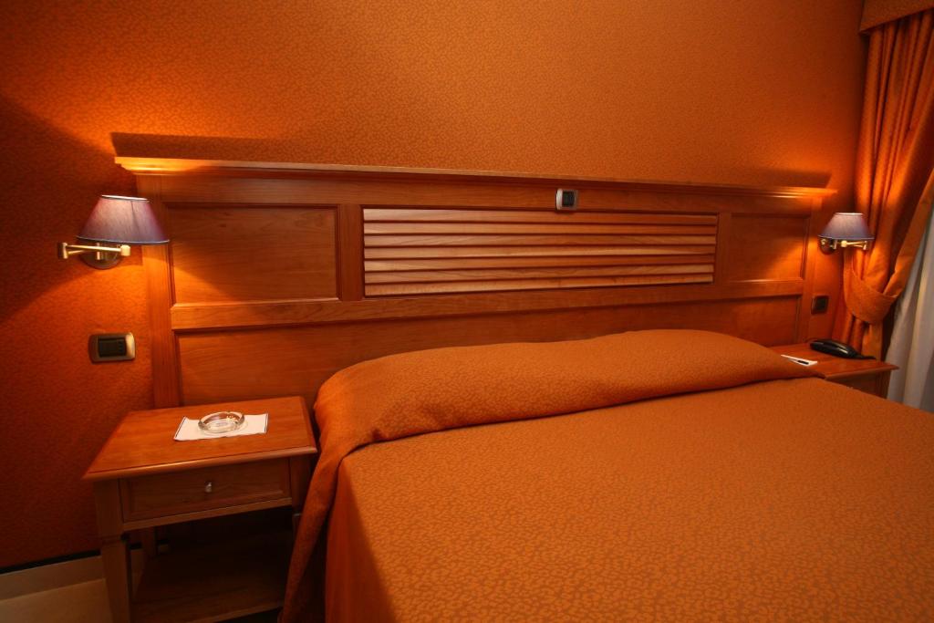 Hotel Futura Centro Congressi - Triple Room