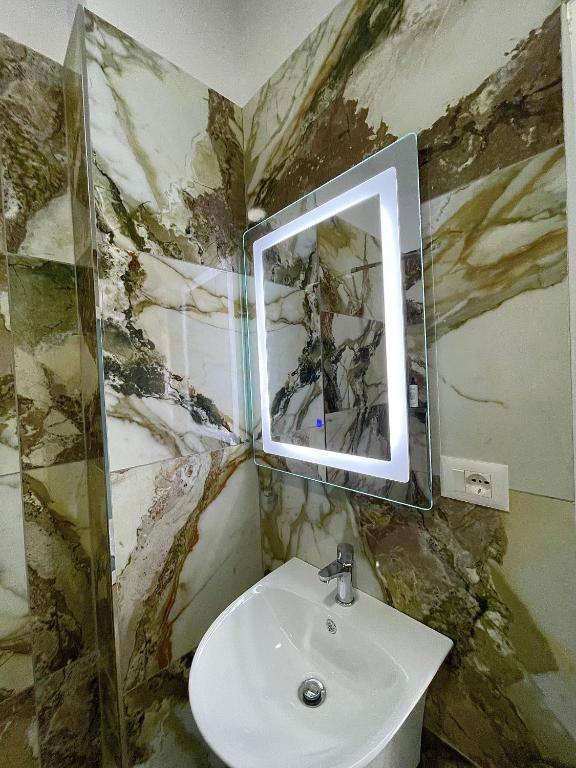 Koupelna v ubytování Kloi Luxe Appart-Hotel