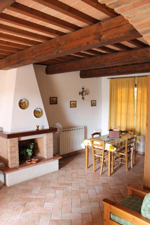 Il Borgo di Montereggi - Wohnung Mit Zwei Schlafzimmern Mit Poolblick