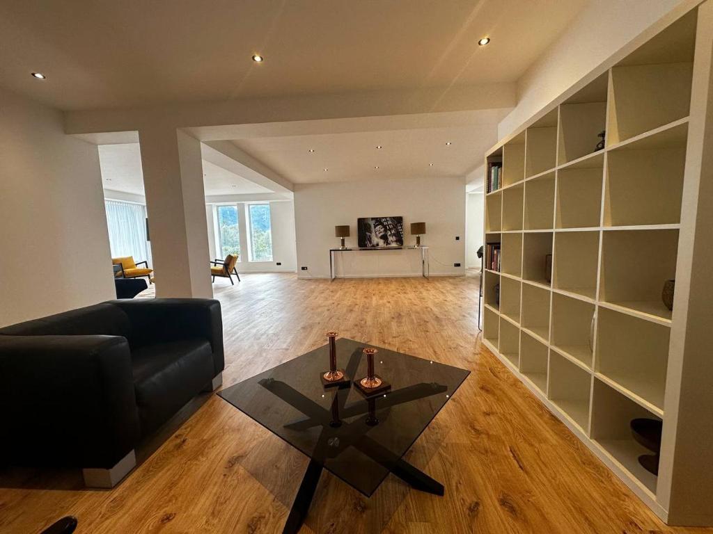 Posezení v ubytování Side Sunset Eschenlohe Apartment