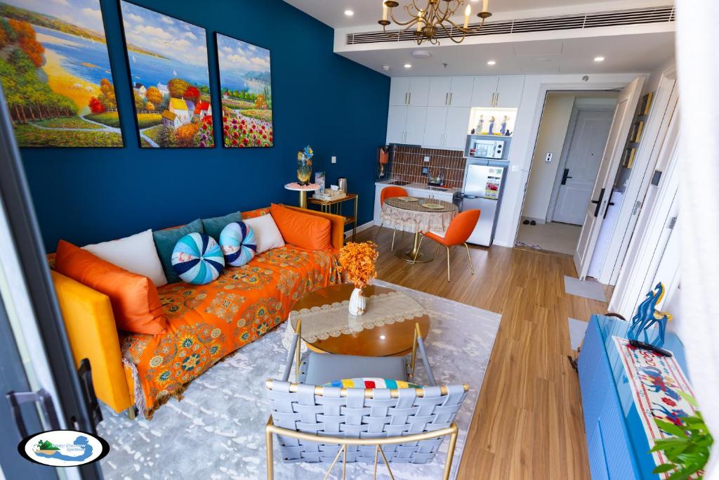 Oscar Seaview Apartment - 4