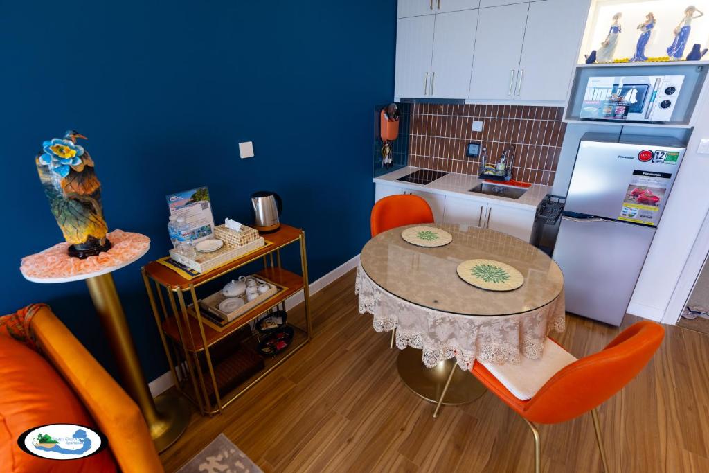 Oscar Seaview Apartment - 19