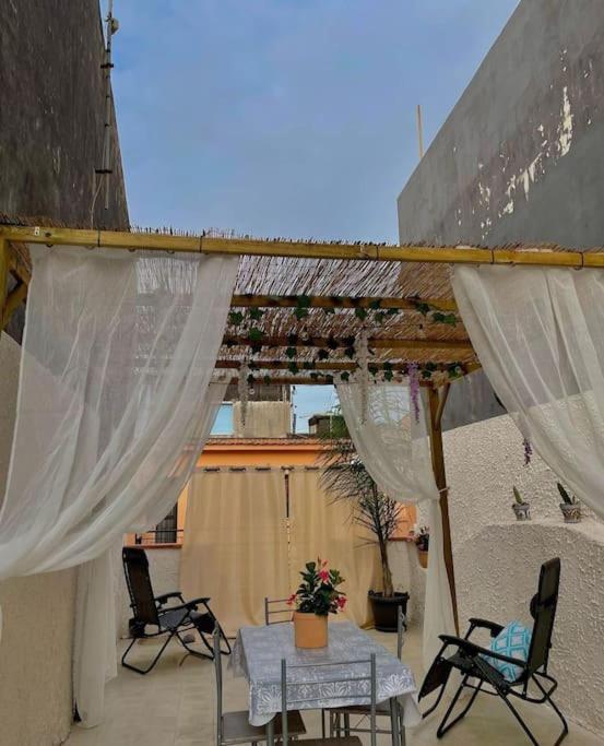 Balkón nebo terasa v ubytování Rosa di Mare, Riposto