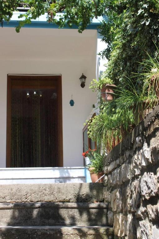 Gambar di galeri bagi Dean Apartment di Berat