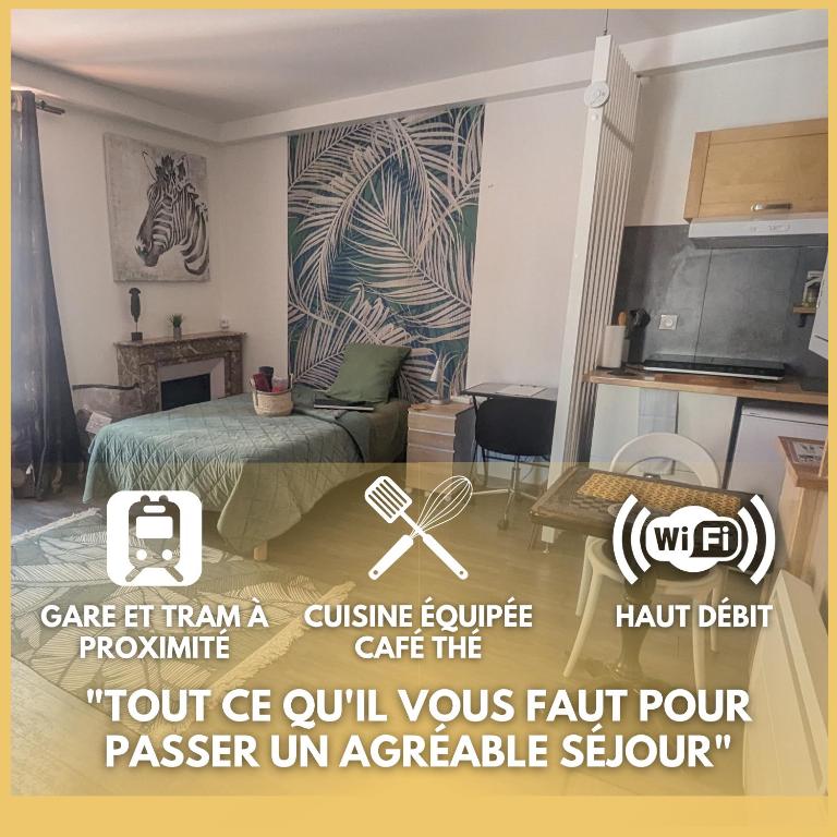 une chambre avec un lit et un panneau indiquant tour g le mal est de ta faute dans l'établissement Beaublache Résidence studios meublés, à Grenoble