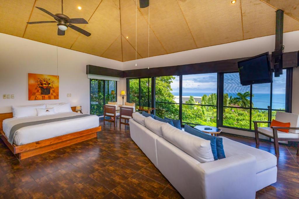 Tulemar Resort - Tule Casa