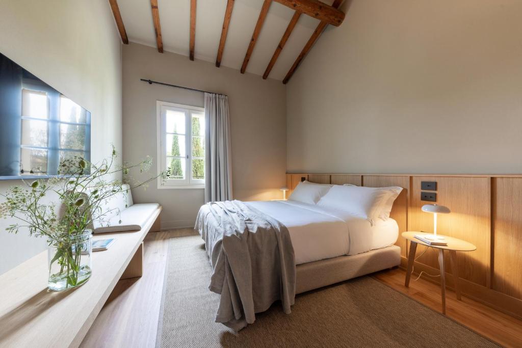 Colle Alberti Country House - غرفة ذات منحى مُزَدَج أو مُوَجَدْدِد أو مُوَجَدْن