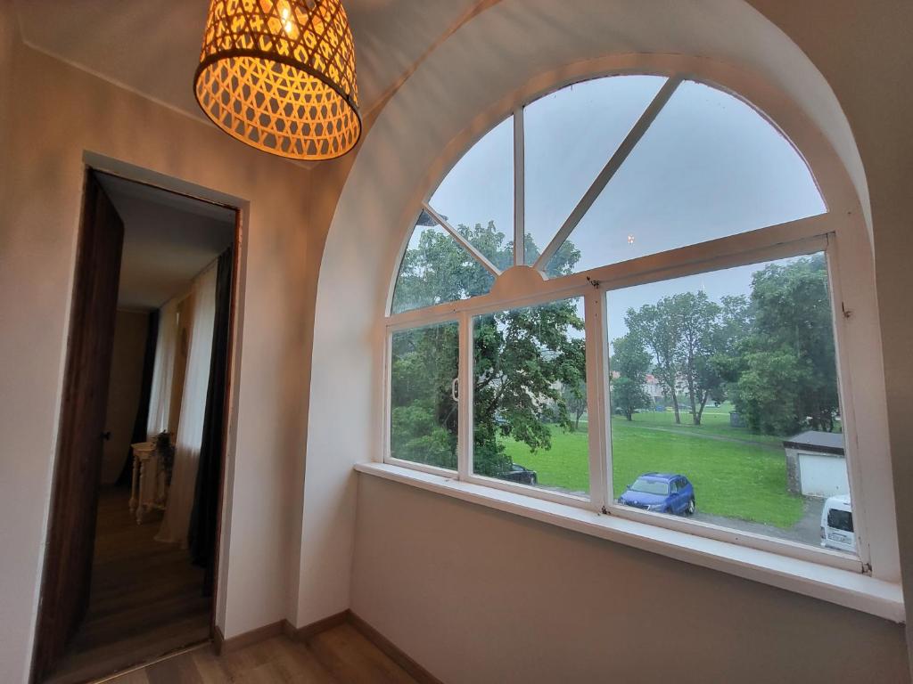 Zahrada ubytování Nooruse Charm Apartment