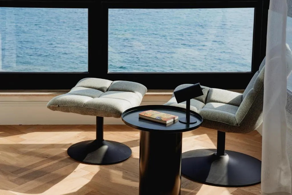 2br luxury design with sea views from every room in Sliema