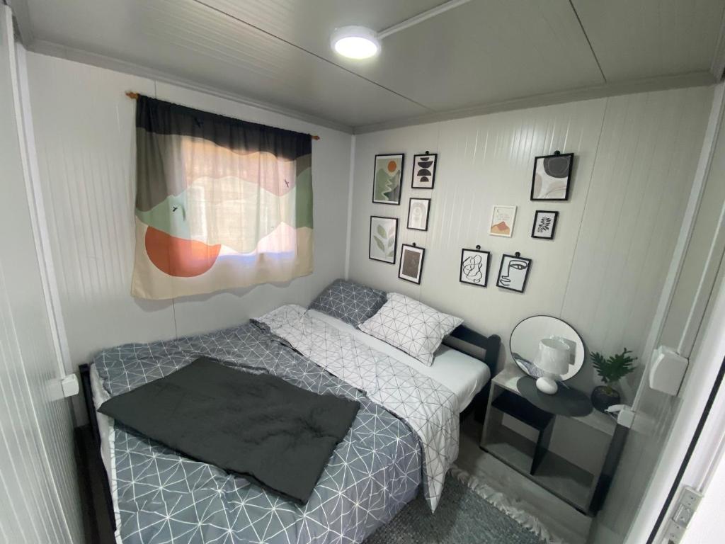 Postel nebo postele na pokoji v ubytování Danube Oasis Stevantown 2