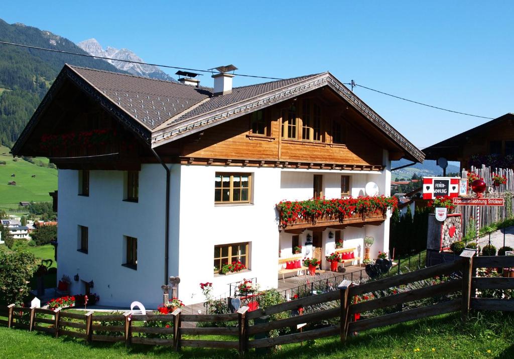 Budova, v ktorej sa apartmán nachádza
