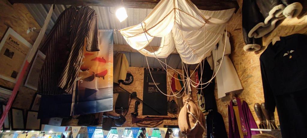 Fotografie z fotogalerie ubytování L'ABRIGIT v destinaci Curcy-sur-Orne