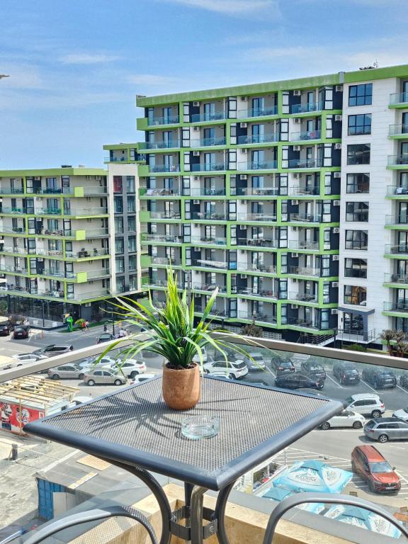 En balkon eller terrasse på Luxury Mamaia Nord