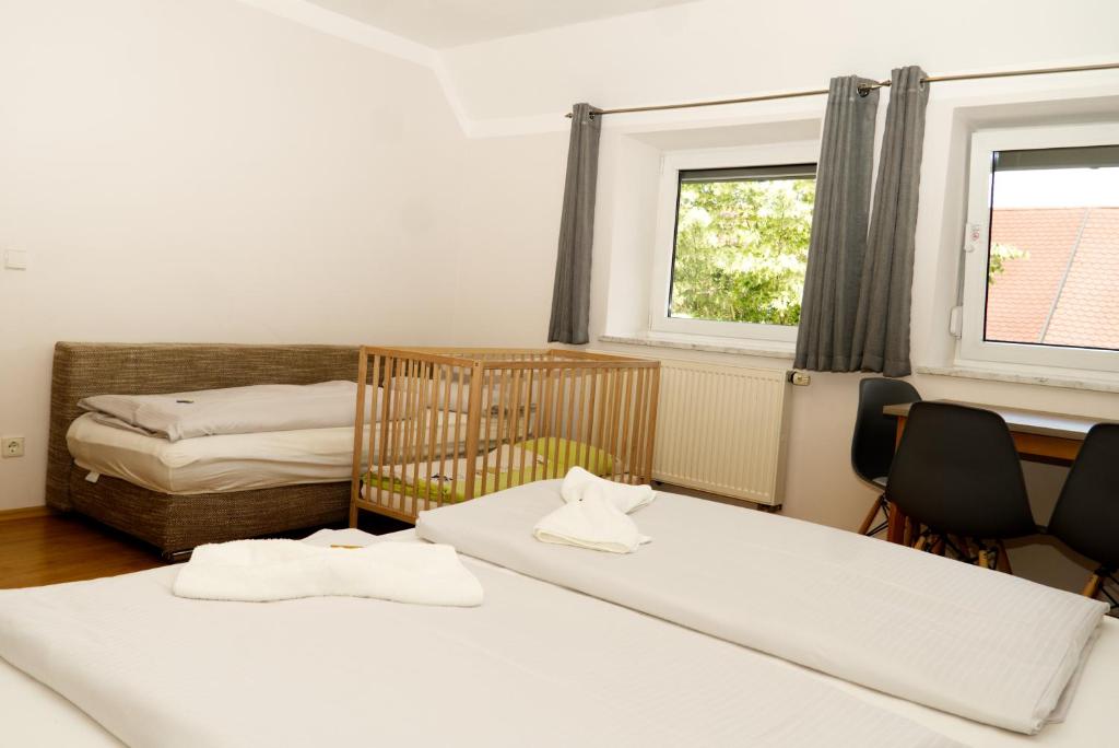 Gästehaus Kirchenbauerhof - 5