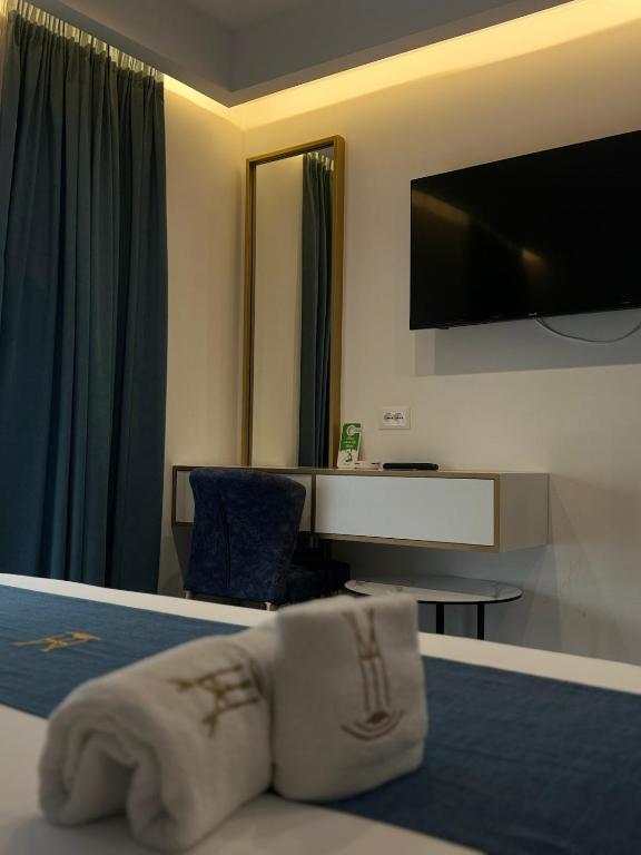 HOTEL BAR RESTORANT YLLI - Camera Quadrupla Con Vista Sul Mare