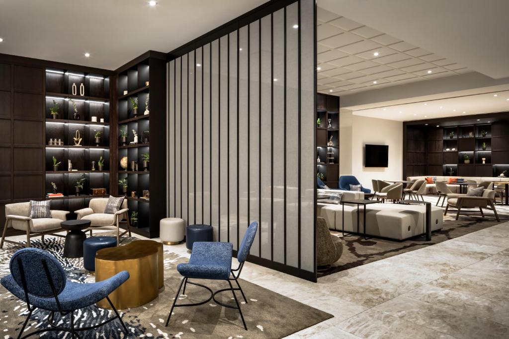 Posezení v ubytování Montreal Marriott Chateau Champlain