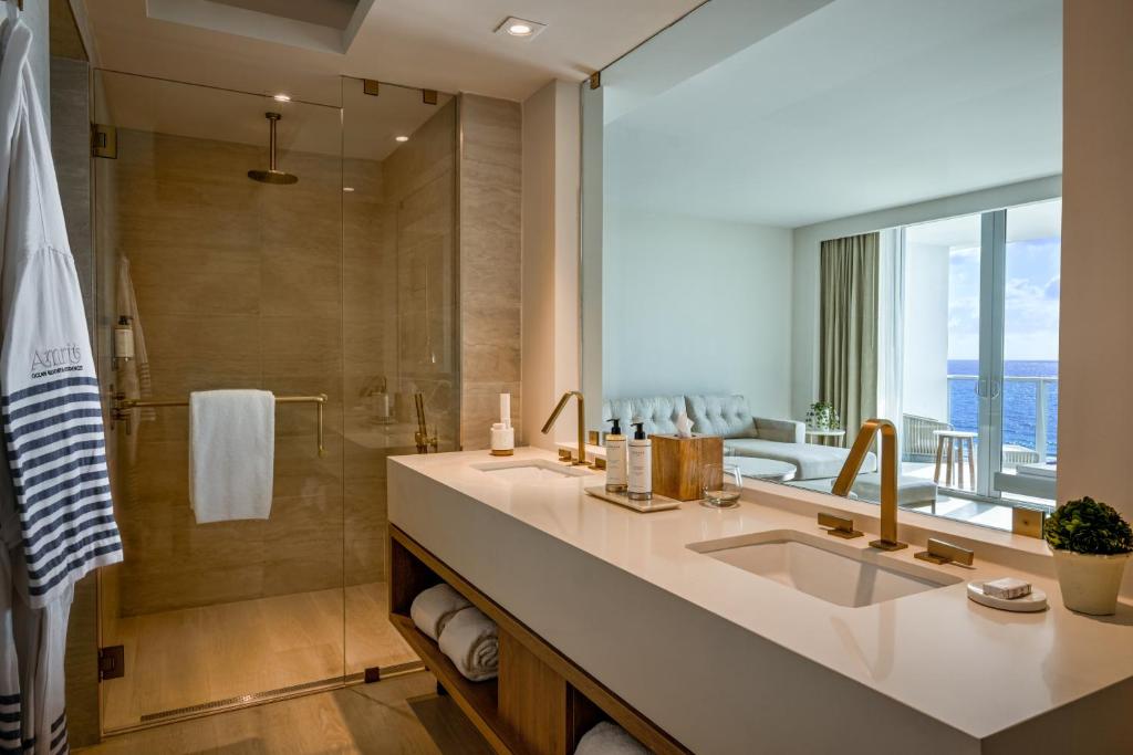 Hotel photo 28