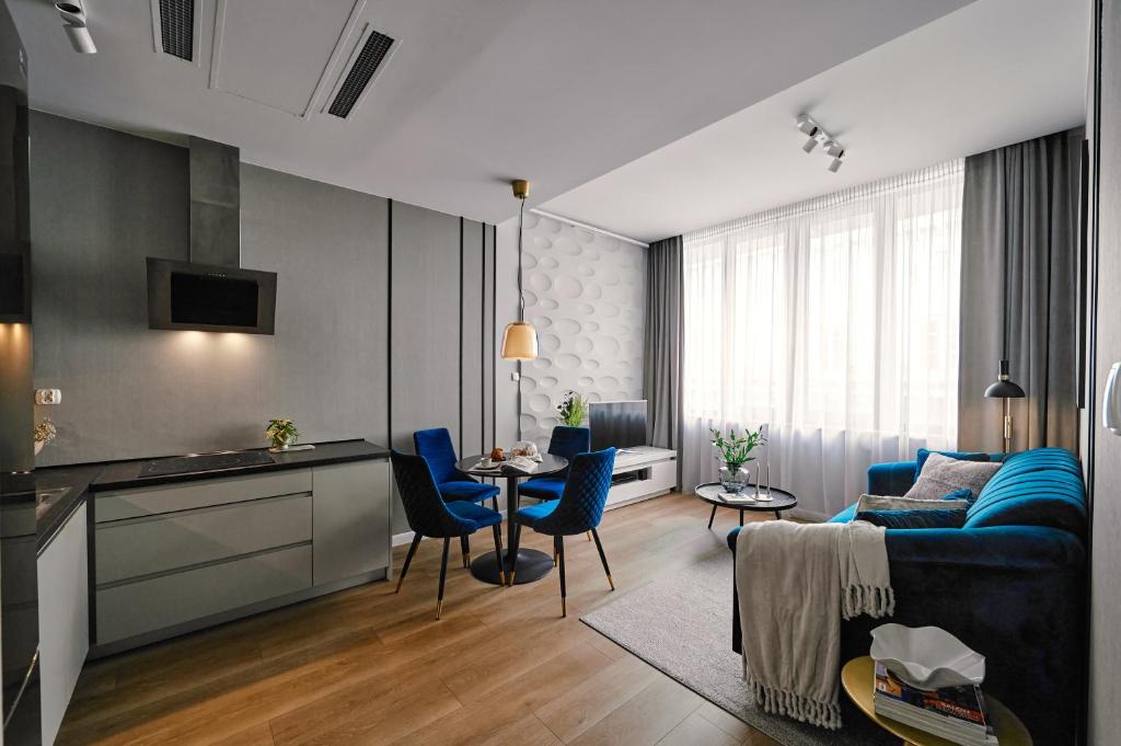 Posedenie v ubytovaní Wielopole17 Max Apartment with AC