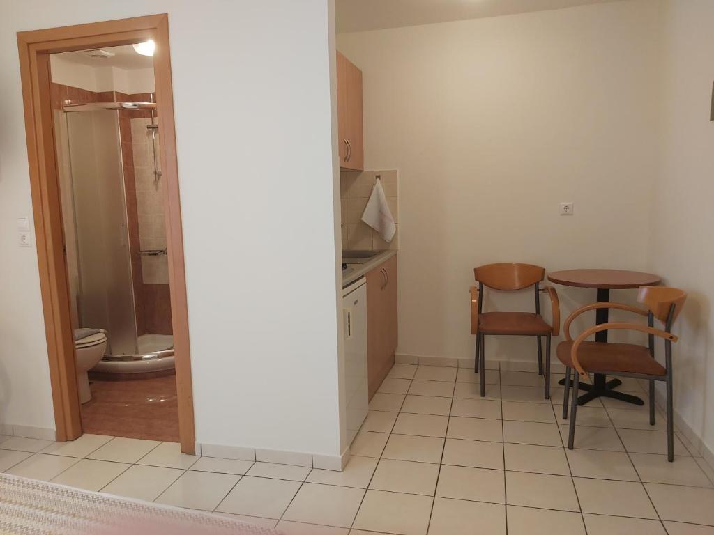 Evagellina Studios - 1