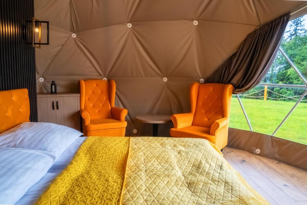 Diamond Glamp & Jacuzzi - 5