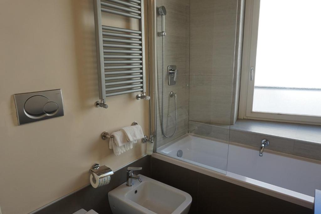 Trevi Palace Luxury Inn - Resim 23