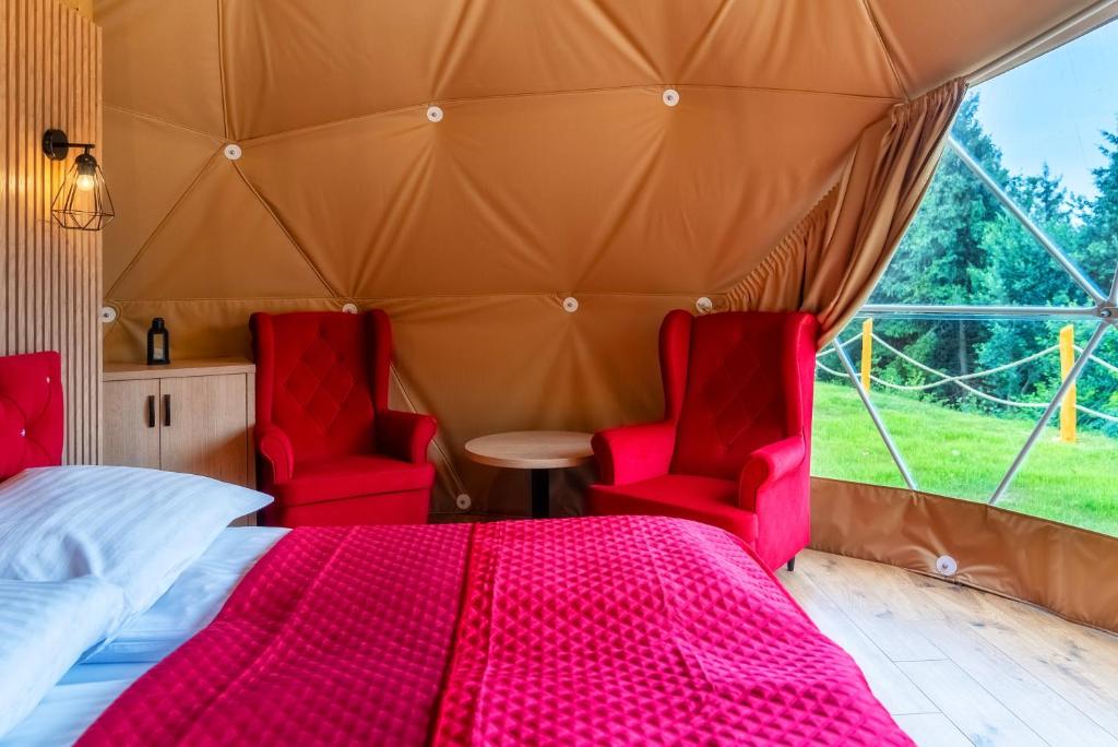 Diamond Glamp & Jacuzzi - 14