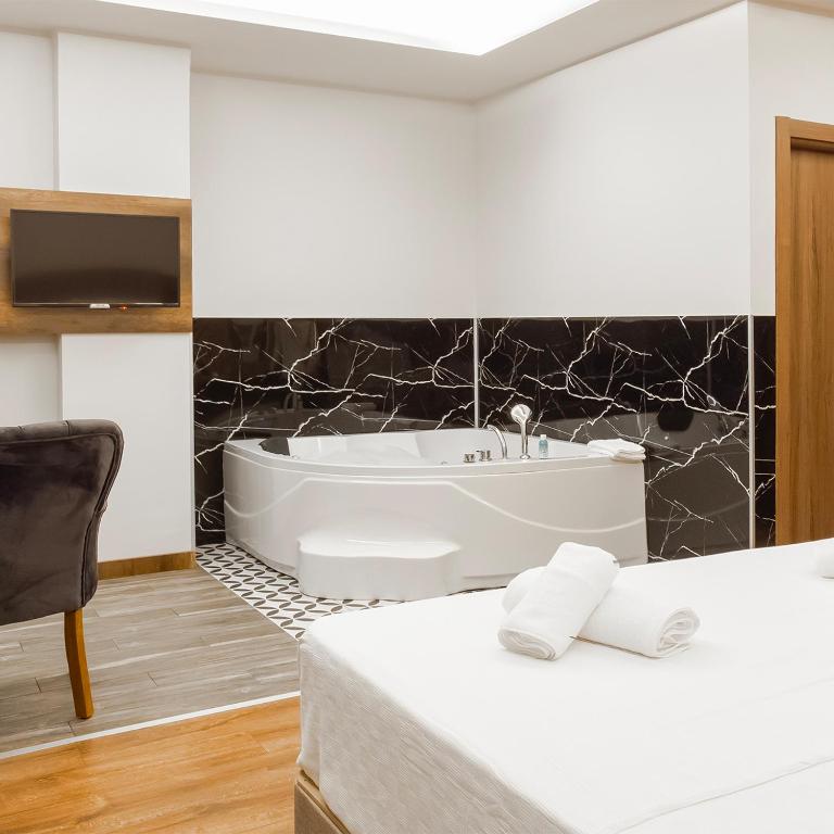 Querencia Suit Hotel - Suite Mit Flussblick