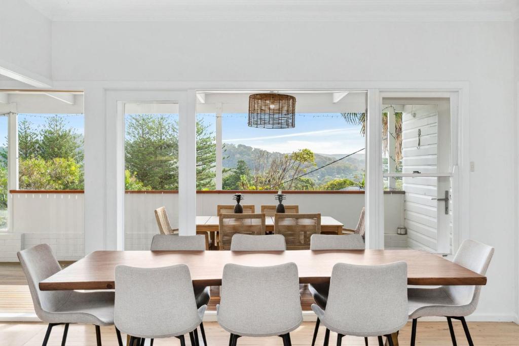 Η κουζίνα ή μικρή κουζίνα στο Livistona by Beach Stays