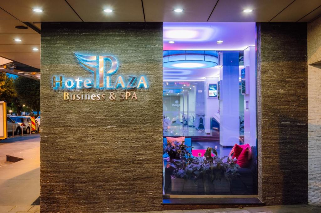 Fotografie z fotogalerie ubytování Plaza V Hotel v destinaci Târgu-Mureş