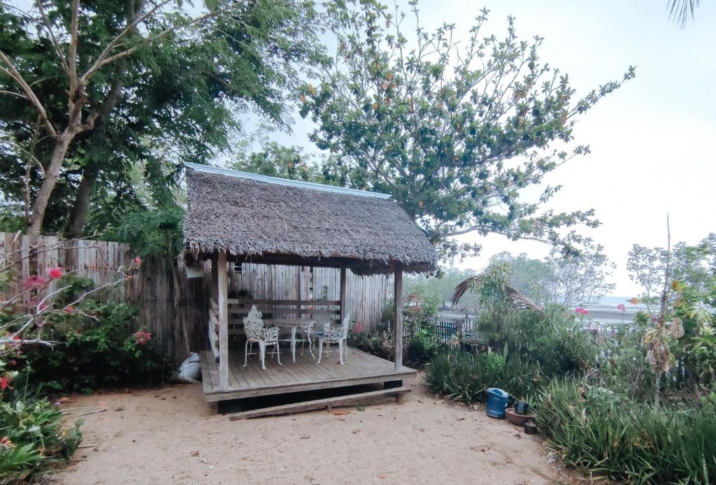 Zahrada ubytování The Clara Beach and Guest House