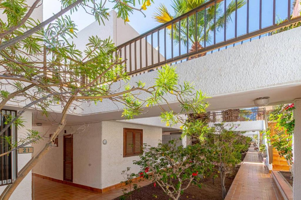 Ogród w obiekcie Los Gigantes Tamara Apt By Dream Homes Tenerife