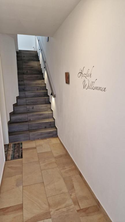 Ferienwohnung Weiskircher-Blick - One-Bedroom Apartment