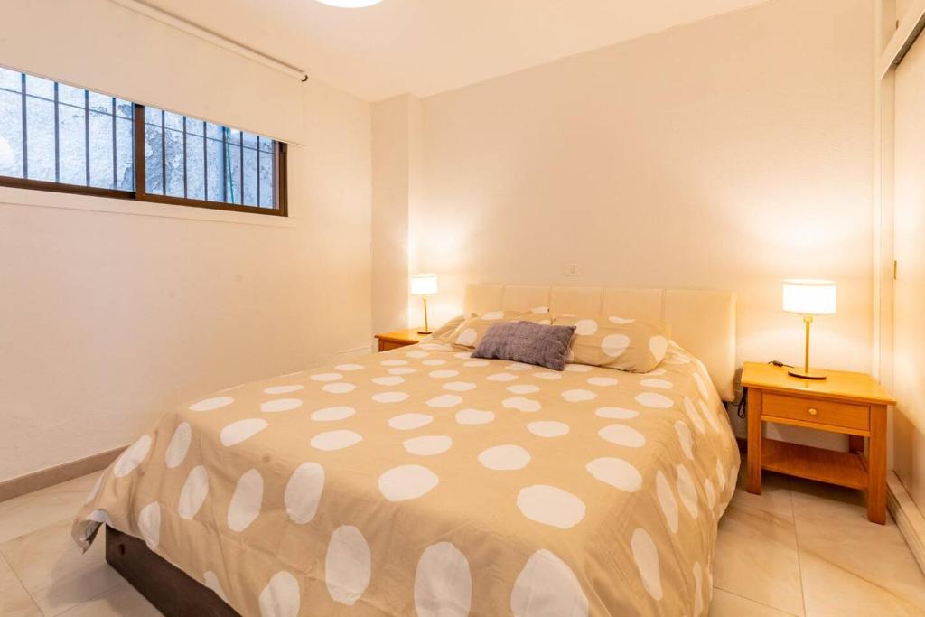 Postel nebo postele na pokoji v ubytování Great View Apt By Dream Homes Tenerife