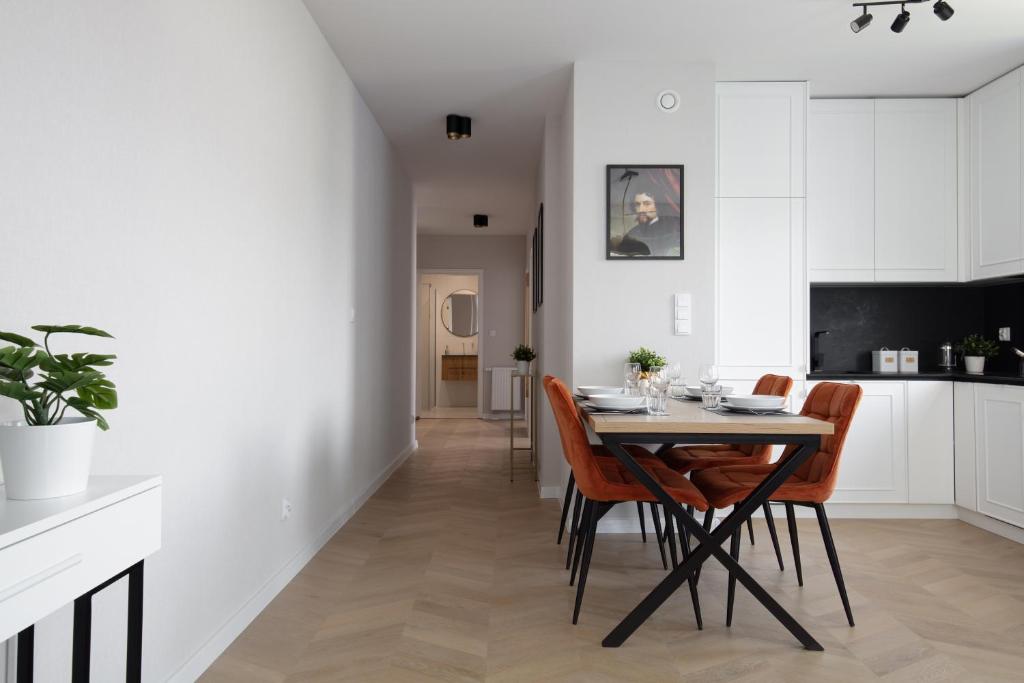 Metropolis Old Town Apartments - 3