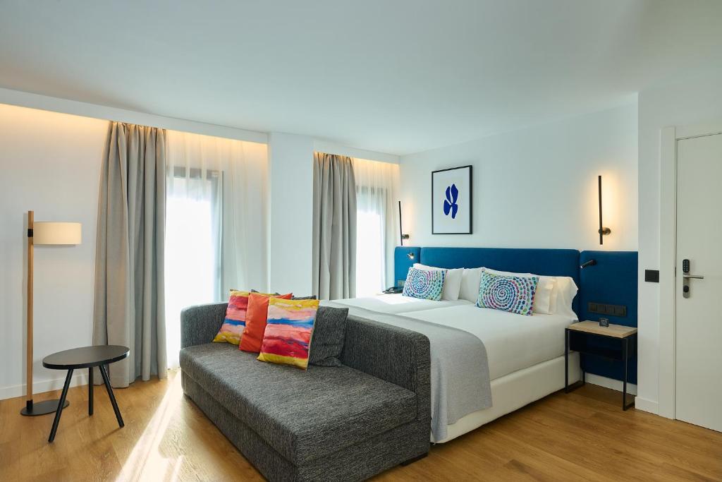 Apartamentos Luna Suites Granada - 8