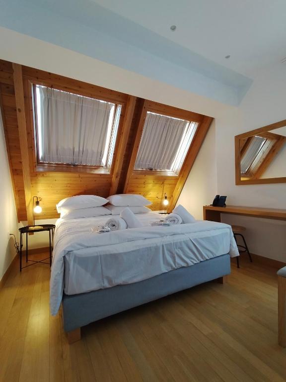 
One-Bedroom Standard Apartment
