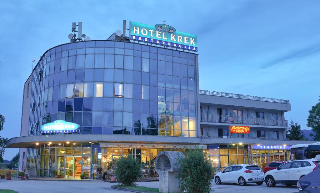 Budova, kde se hotel nachází
