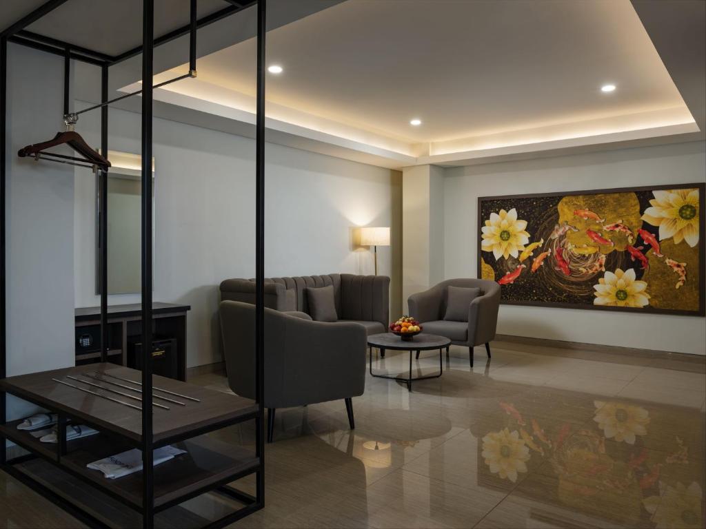 Posezení v ubytování Hotel Santika Blitar